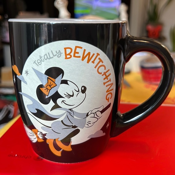 Disney Other - NWT Disney Minnie Mouse Halloween Mug
